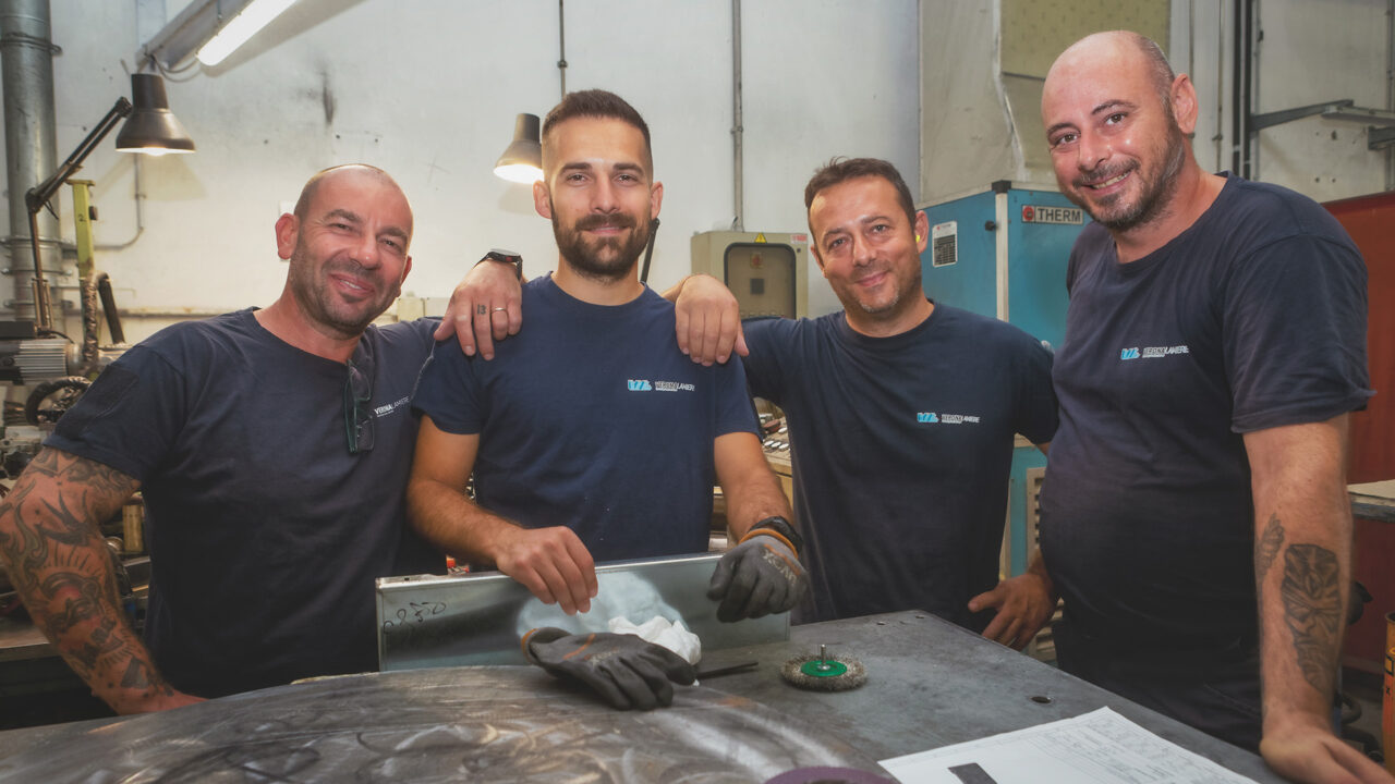 veronalamiere_lavorazioni_metalli_lamiera_taglio_saldo_piegatura_persone_competenze_professionalita_7